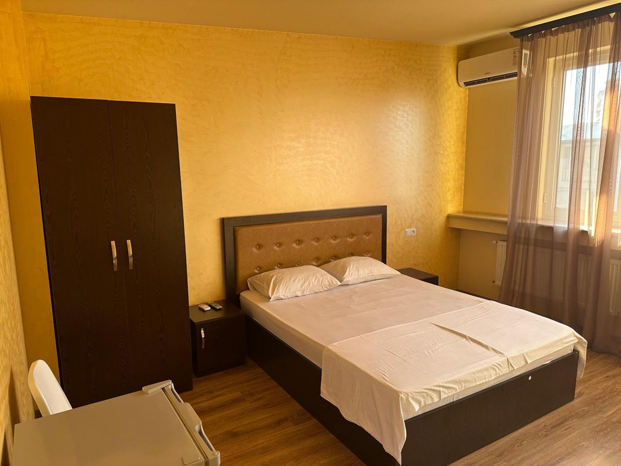 Express Hotel Єреван Екстер'єр фото